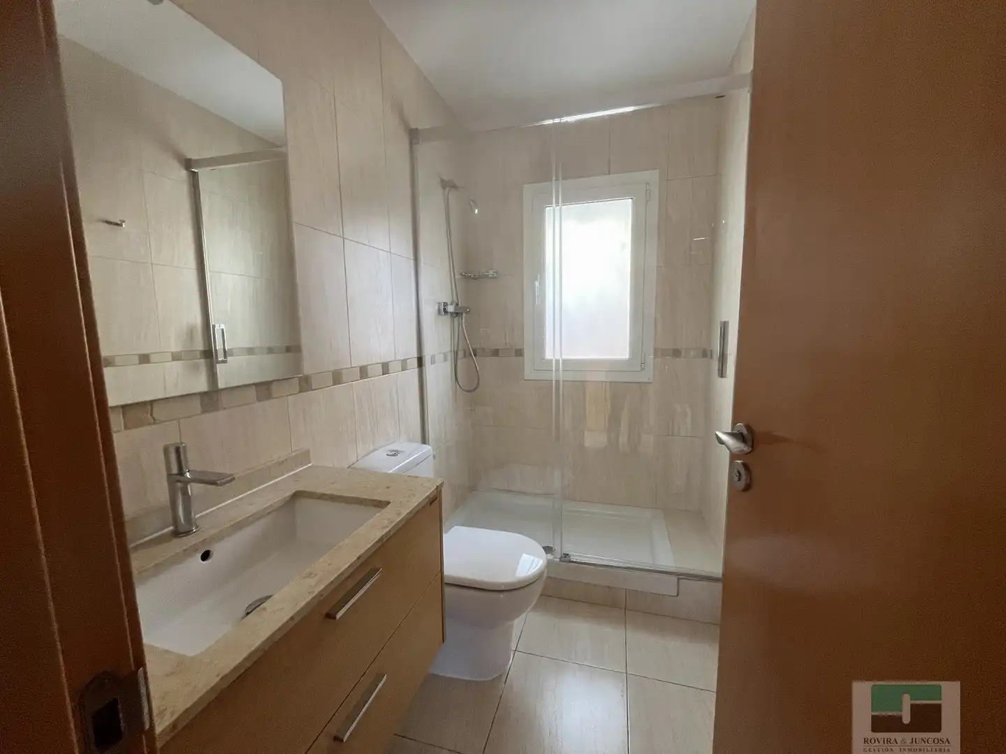 Bathroom of Houses for rent in Castelldefels  with Air Conditioner, Heating and Parquet flooring