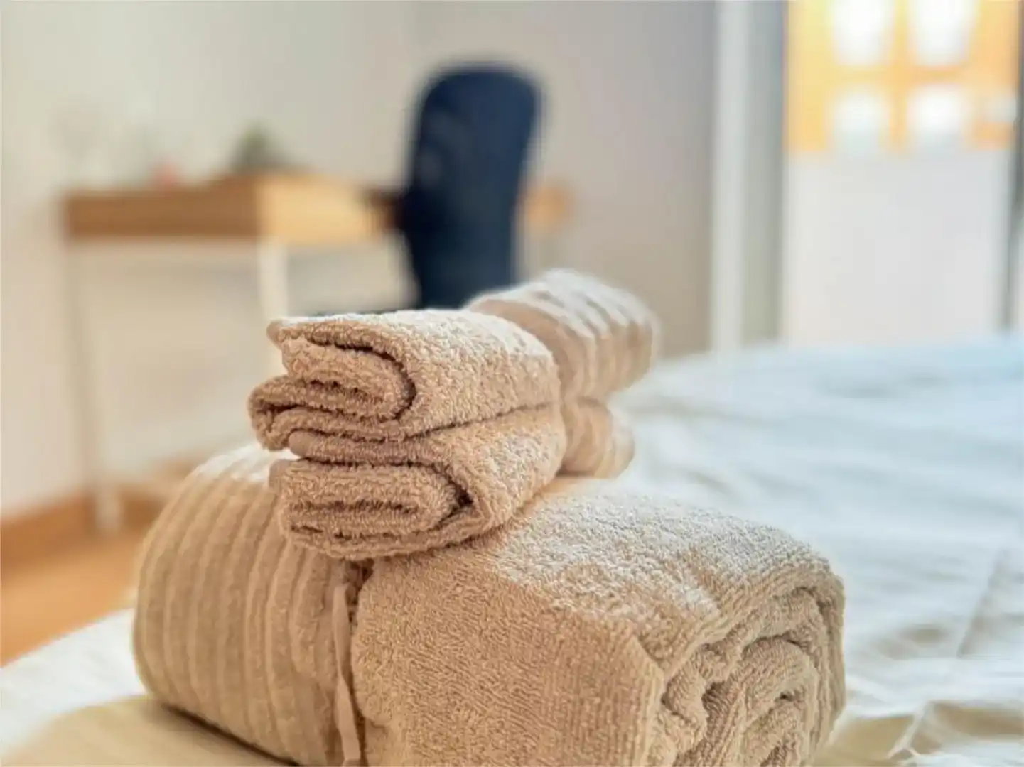 Schlafzimmer von Wohnung zur Miete in  Murcia Capital mit Klimaanlage und Balkon