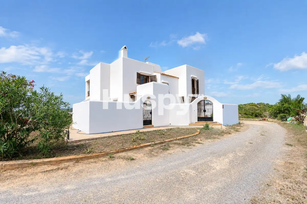 Casa amb jardí en venda a Diseminado Joan Bernat, imagen 3