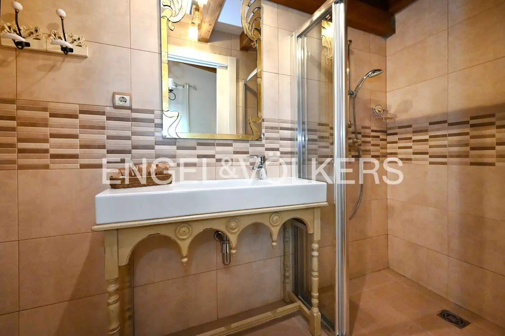 Baño de Casa o chalet en venta en Reinosa con Aire acondicionado, Calefacción y Jardín privado