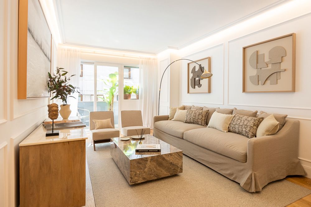 Sala d'estar de Pis en venda en  Madrid Capital amb Aire condicionat, Calefacció i Parquet