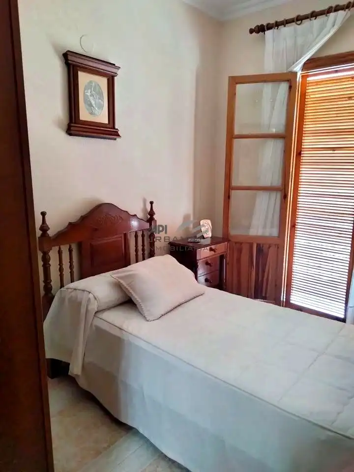 Habitación de Casa o chalet en venta en Lucena con Aire acondicionado, Terraza y Trastero