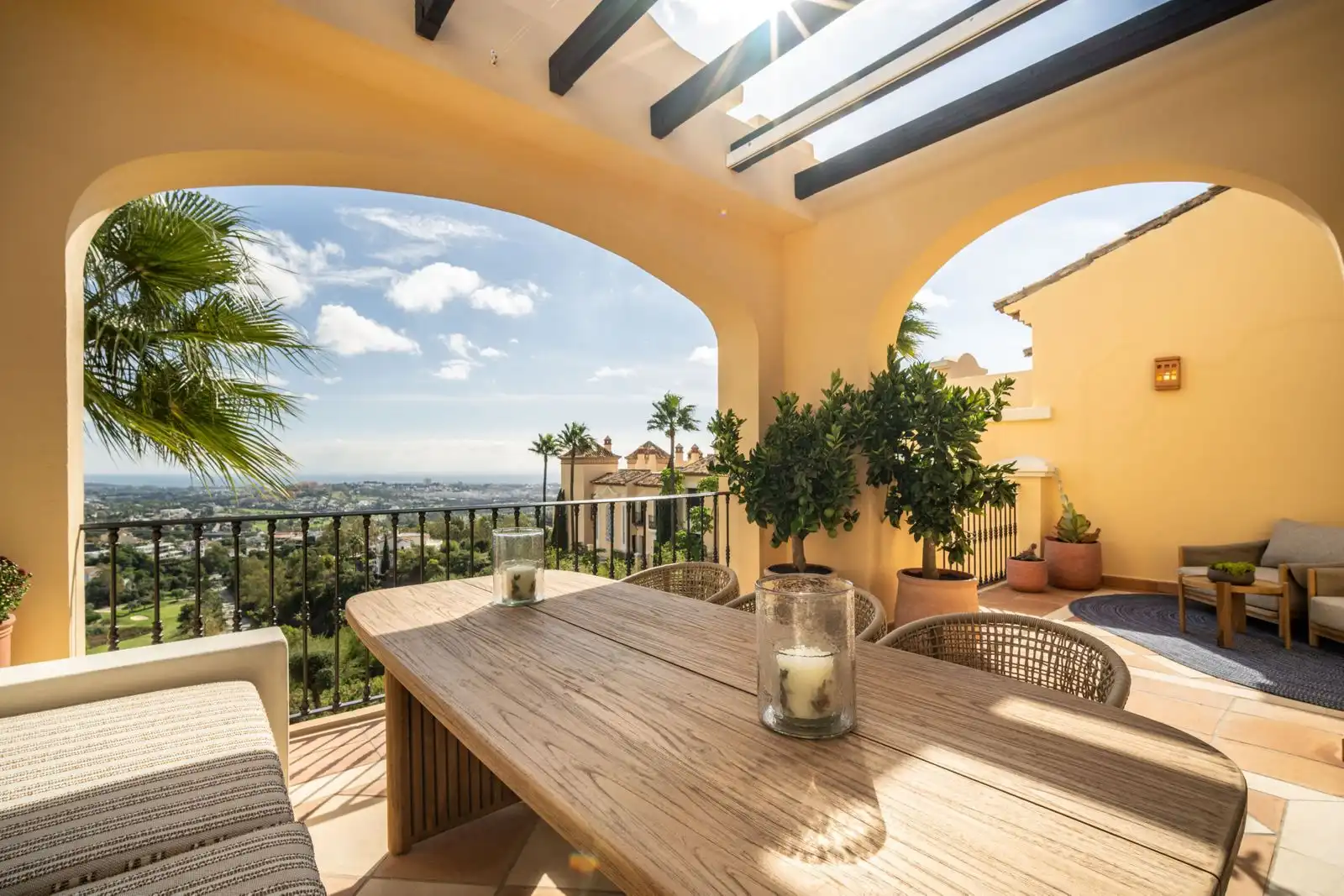 Apartment mit Pool zum Verkauf in Calle Hernán Cortés 115