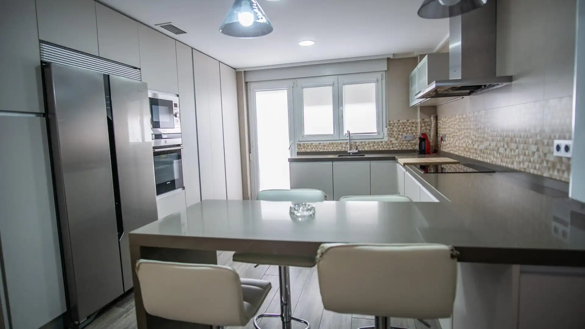 Casa con giardino in vendita a Plaza Castelar - Mercado Central, imagen 13