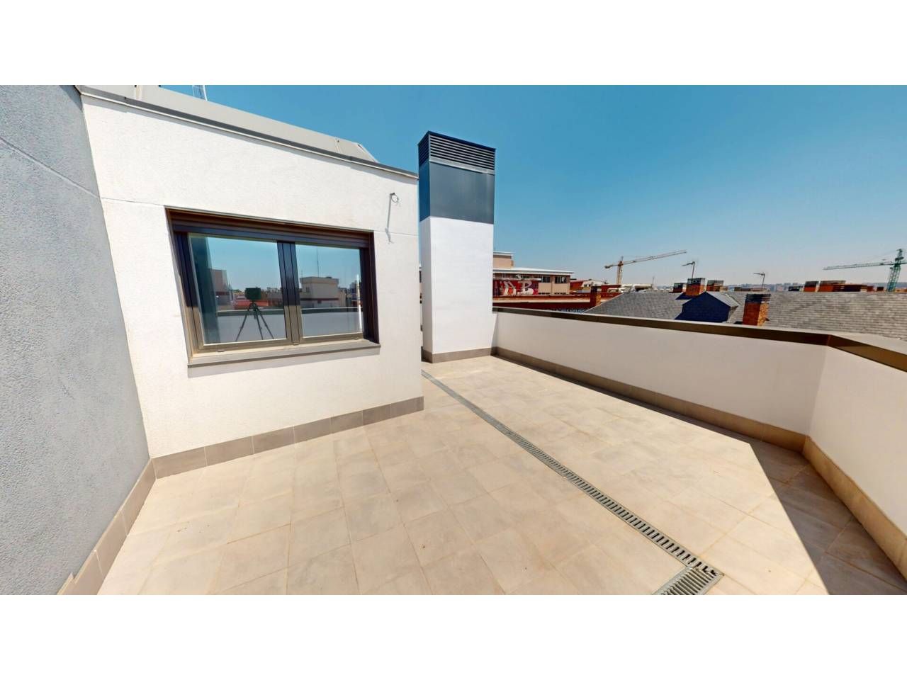 Terrassa de Àtic de lloguer en  Madrid Capital amb Aire condicionat, Calefacció i Terrassa