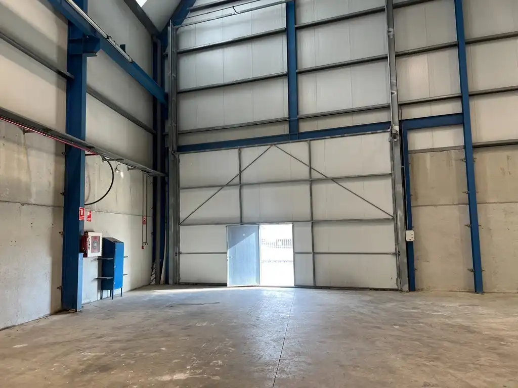 Nau industrial de lloguer en Narón