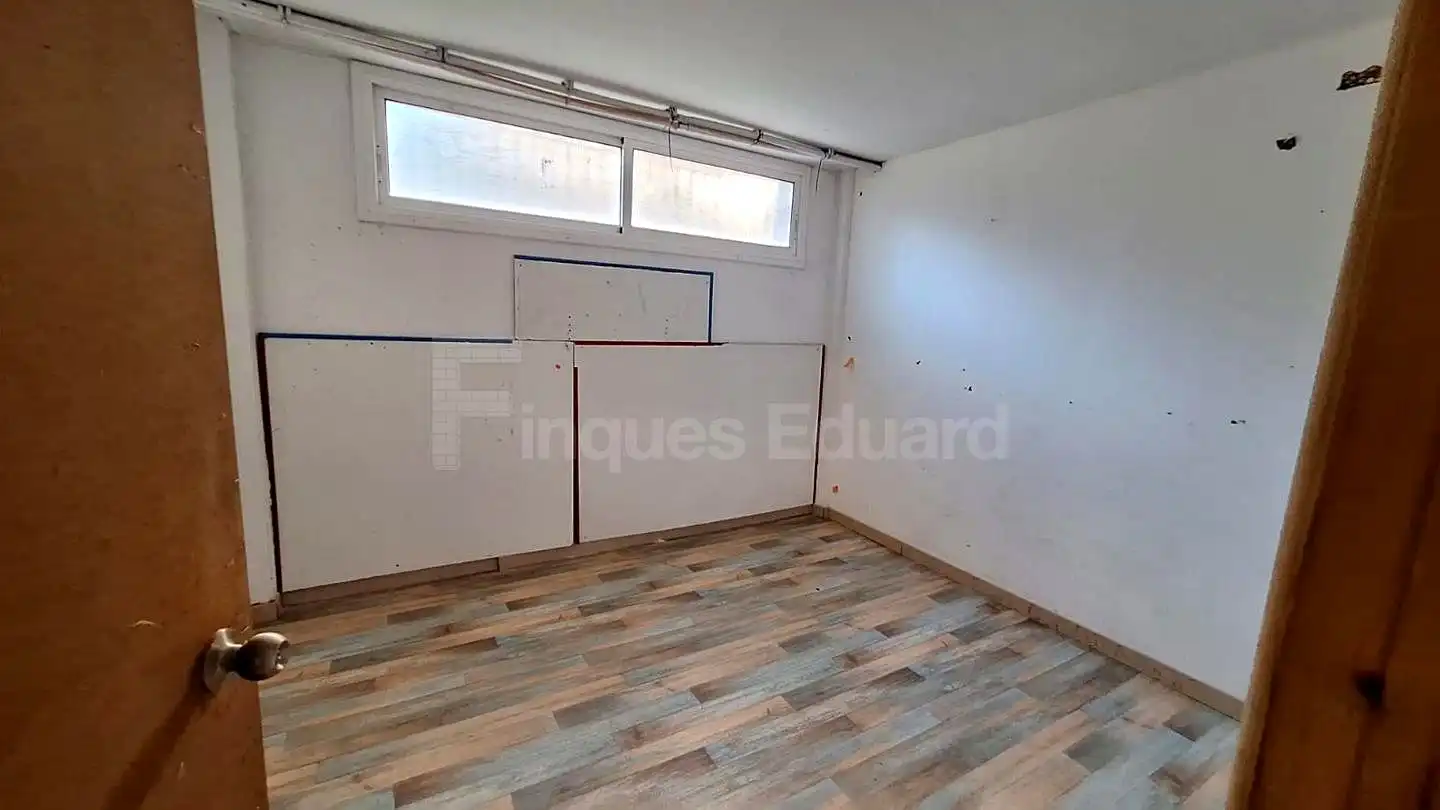 Maison mitoyenne avec jardin à vendre à Nucli Urbà, imagen 32
