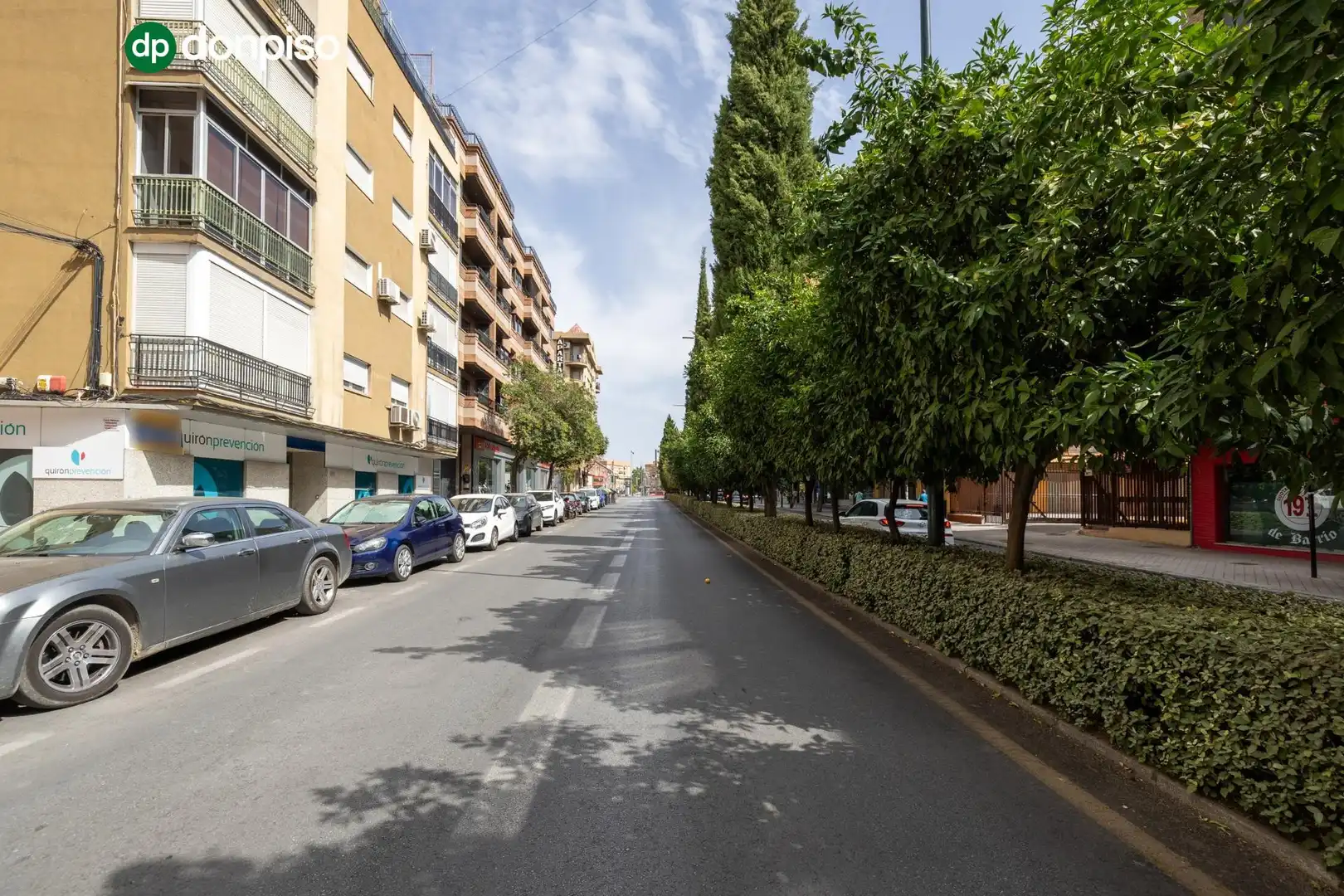 Vista exterior de Pis en venda en Granada