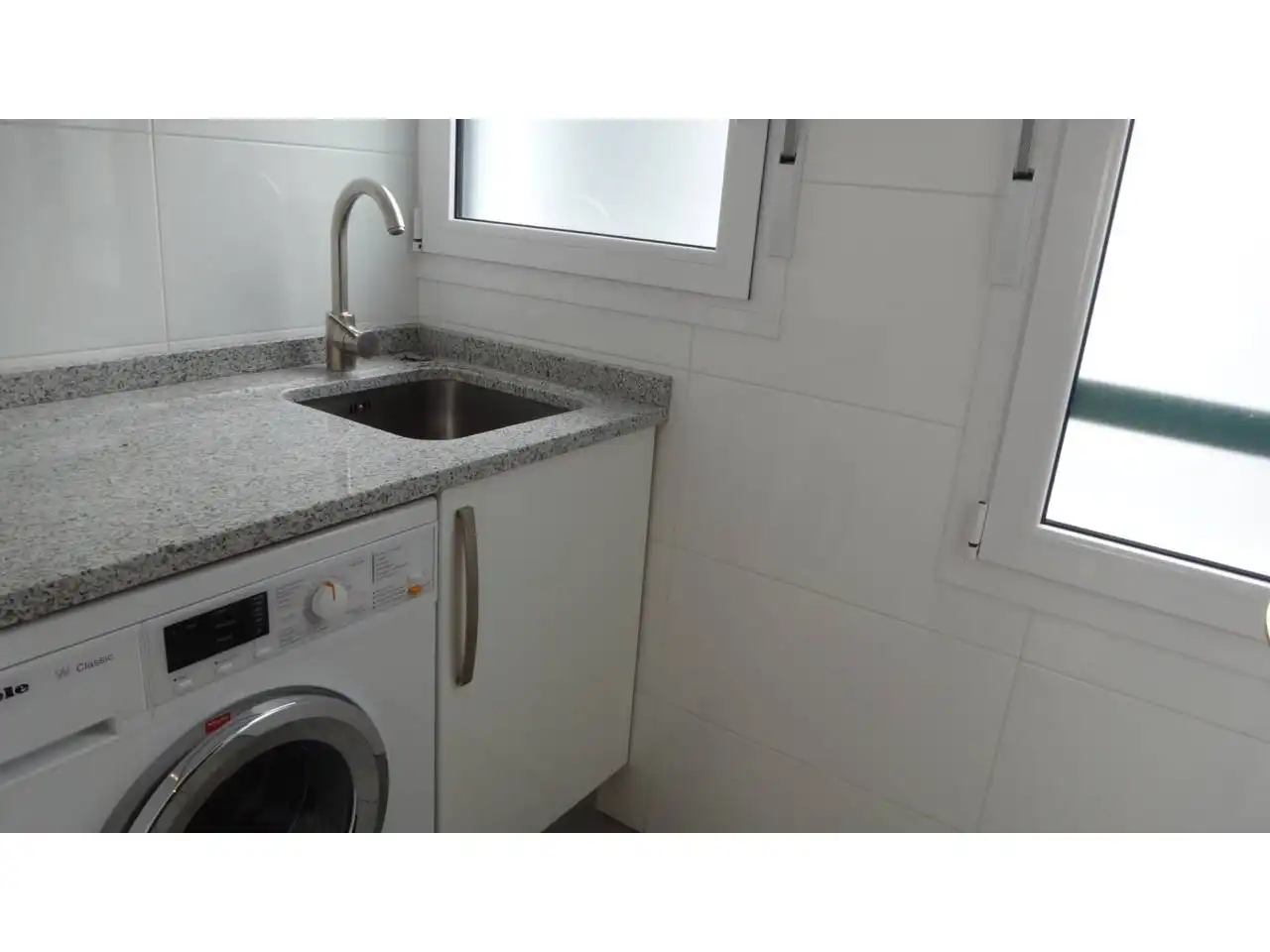 Cocina de Piso en venta en  Pamplona / Iruña con Calefacción, Parquet y Trastero