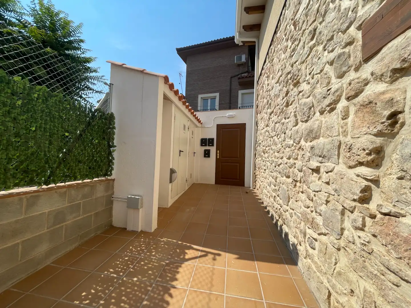 Vista exterior de Planta baja de alquiler en San Agustín del Guadalix con Calefacción, Horno y Lavadora