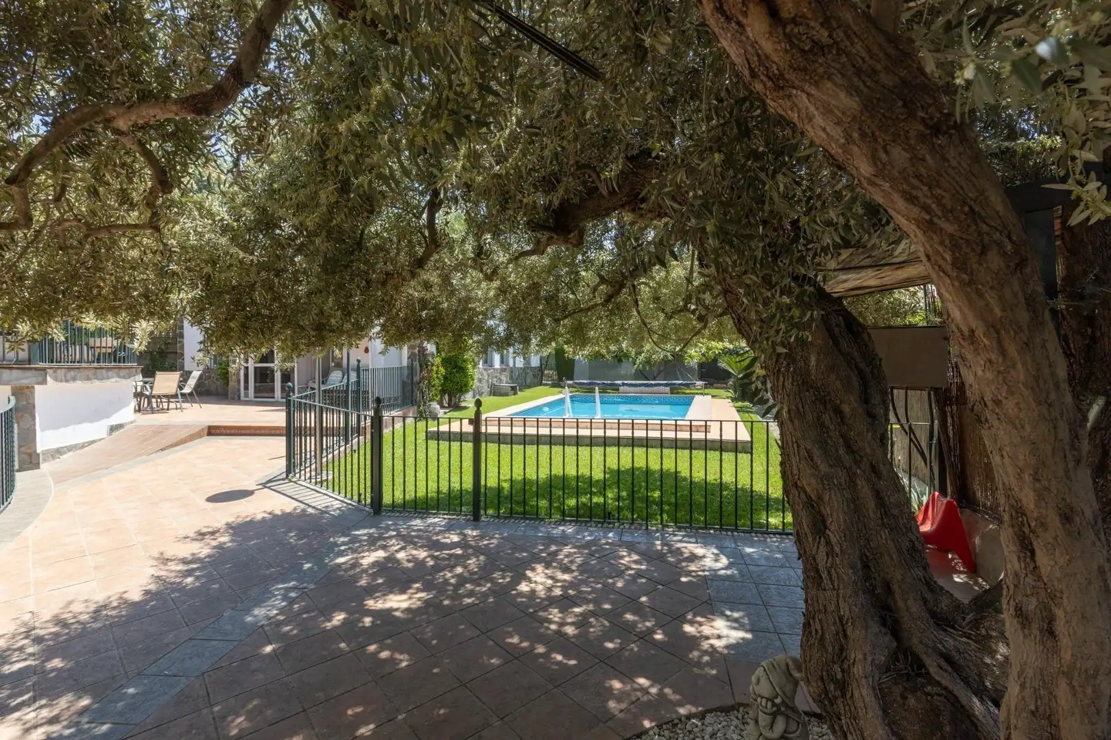 Casa o chalet en venta en Calle Calle Borgoña, Villa de Otura