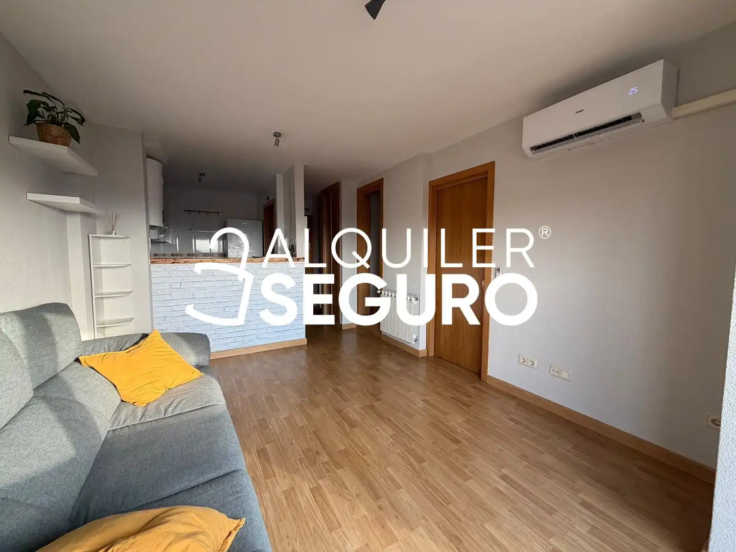 Sala de estar de Piso de alquiler en Arganda del Rey con Aire acondicionado y Terraza