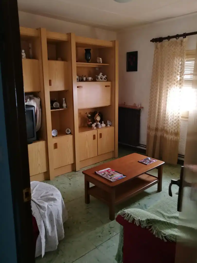 Sala de estar de Casa o chalet en venta en Berga con Calefacción y Balcón