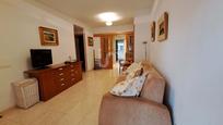 Living room of Flat for sale in Oropesa del Mar / Orpesa  with Air Conditioner, Terrace and Swimming Pool