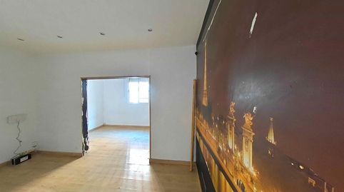 Foto 4 de Planta baja en venta en Porta, Barcelona Capital