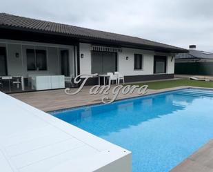 Piscina de Casa o xalet de lloguer en Mungia amb Piscina