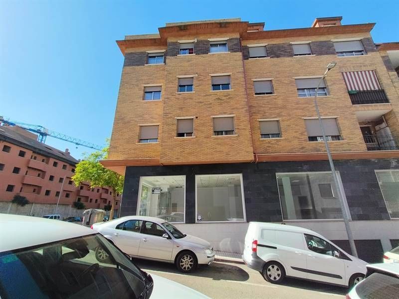 Exterior view of Flat for sale in Linares  with Community pool
