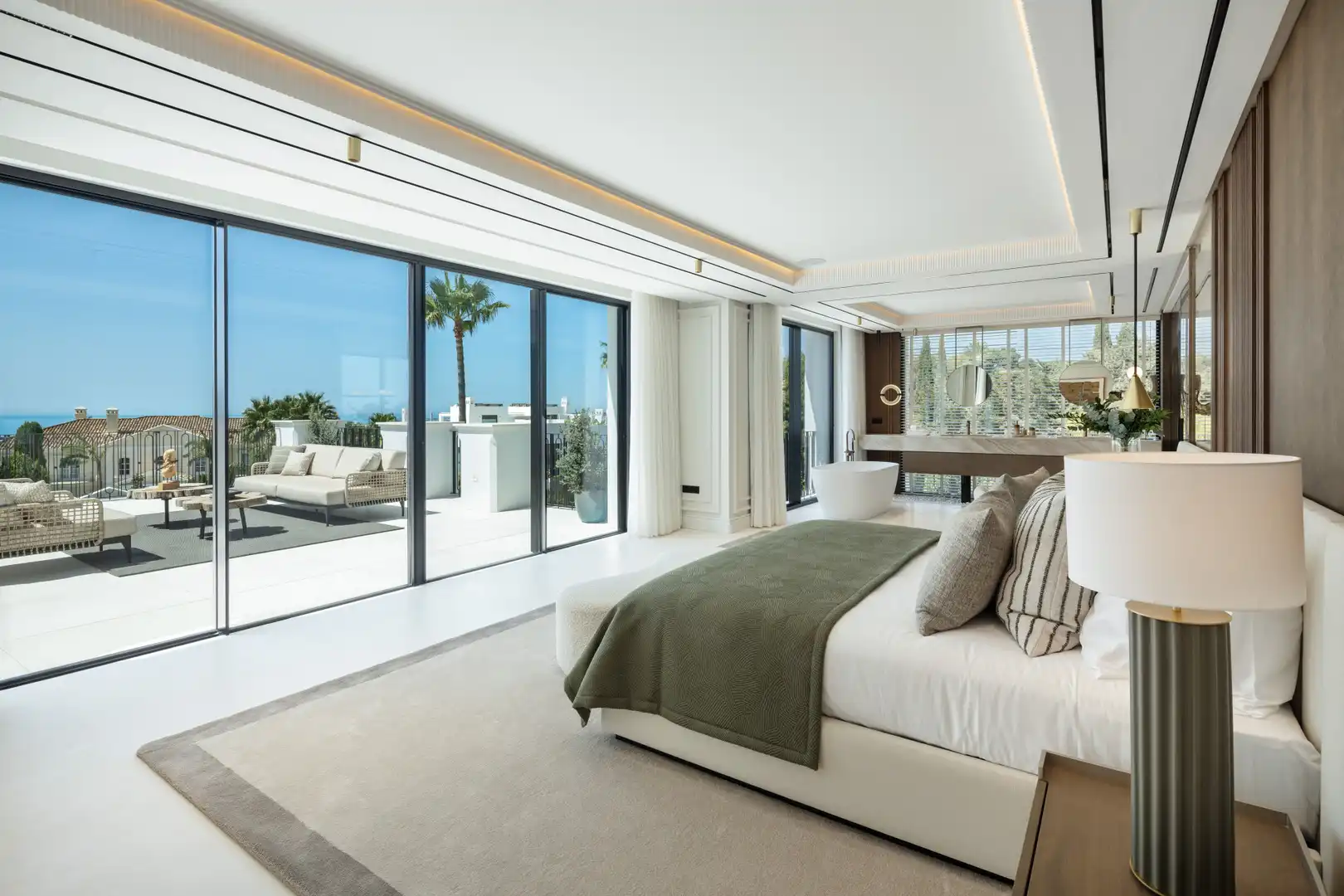 House with pool for sale in Marbella Centro, imagen 16