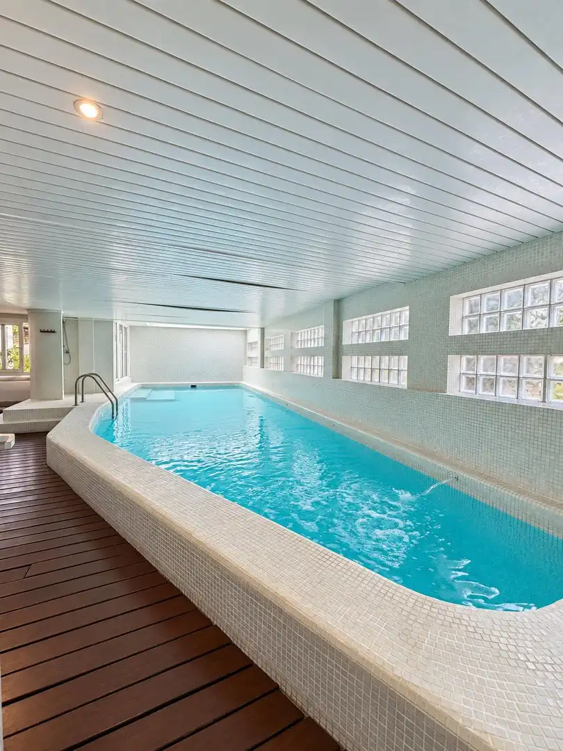 Swimming pool of Flat for sale in L'Olla