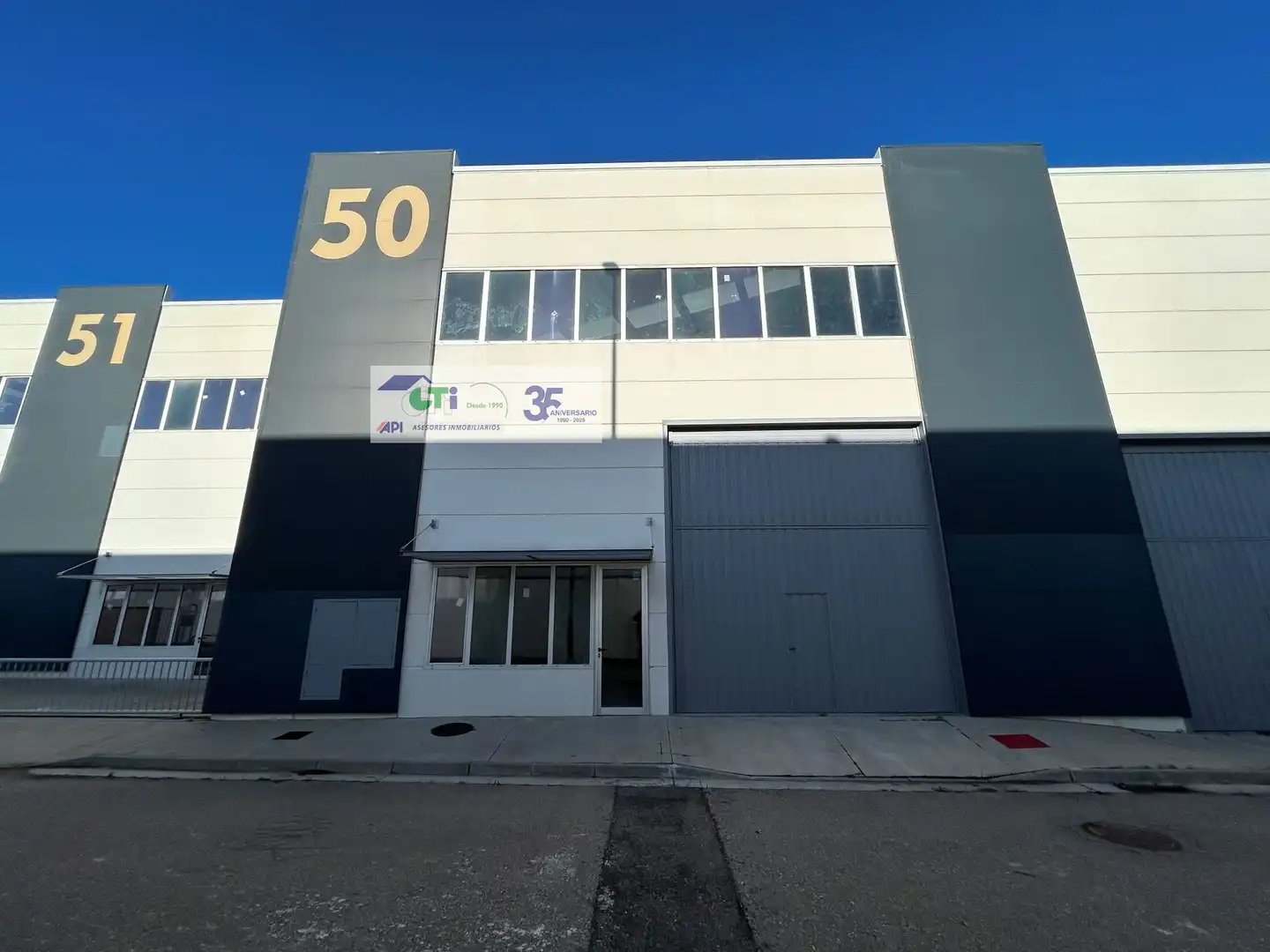 Industrial building for sale in PARQUE EMPRESARIAL MIRAFLORES