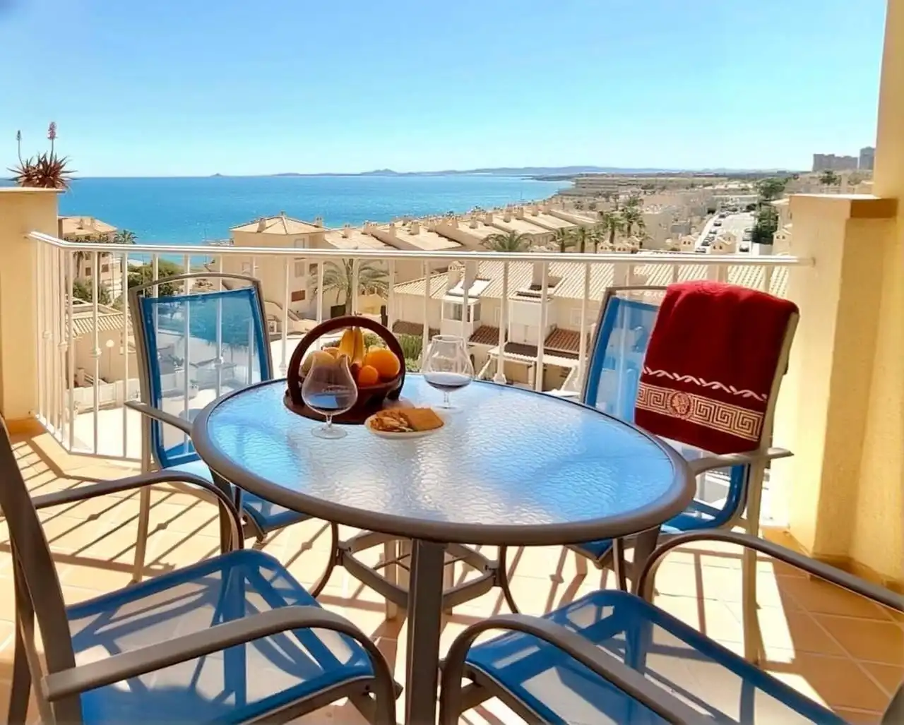 Terraza de Ático de alquiler en Orihuela con Aire acondicionado, Terraza y Amueblado
