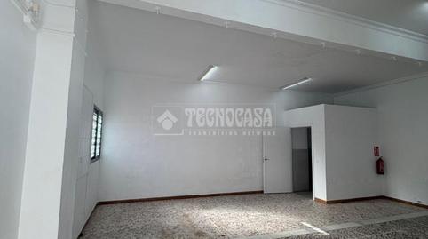 Photo 2 of Premises to rent in Las Torres - Constelaciones, Sevilla