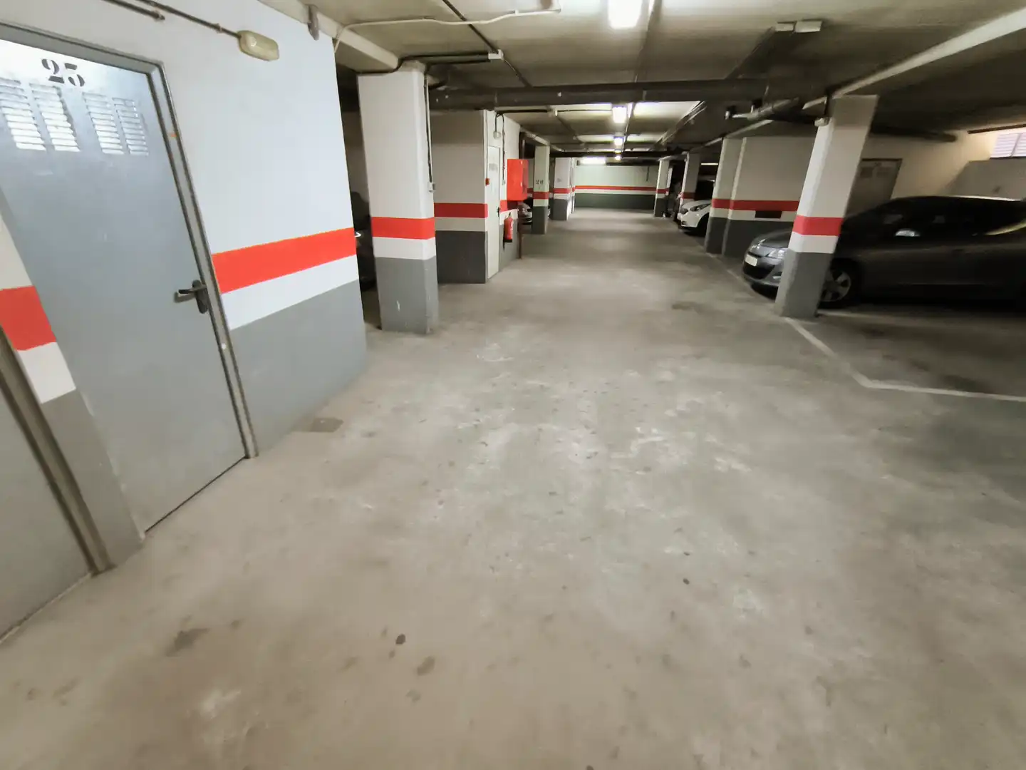 Parking of Ground floor for rent in Palencia  with Heating, Parquet flooring and Storage room
