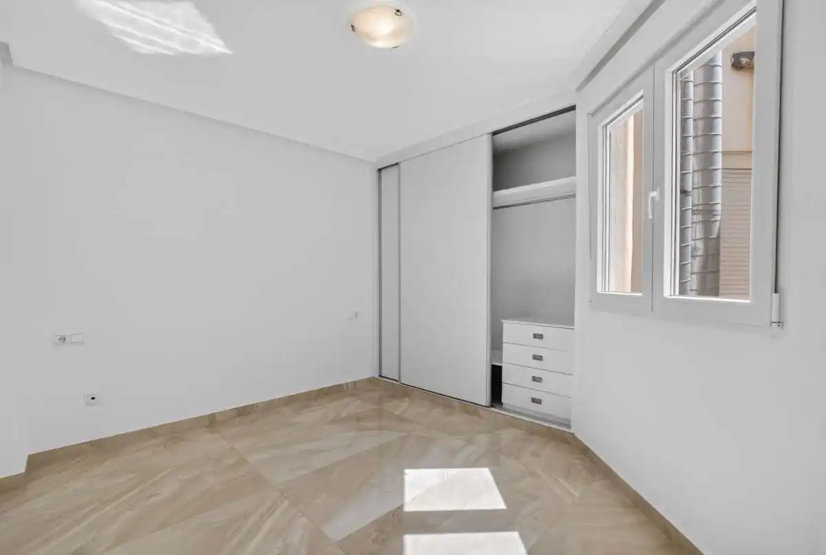 Habitación de Ático en venta en Torrevieja con Terraza