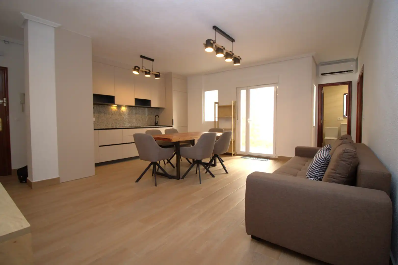 Apartamento con ascensor en venta en Lo Pagán