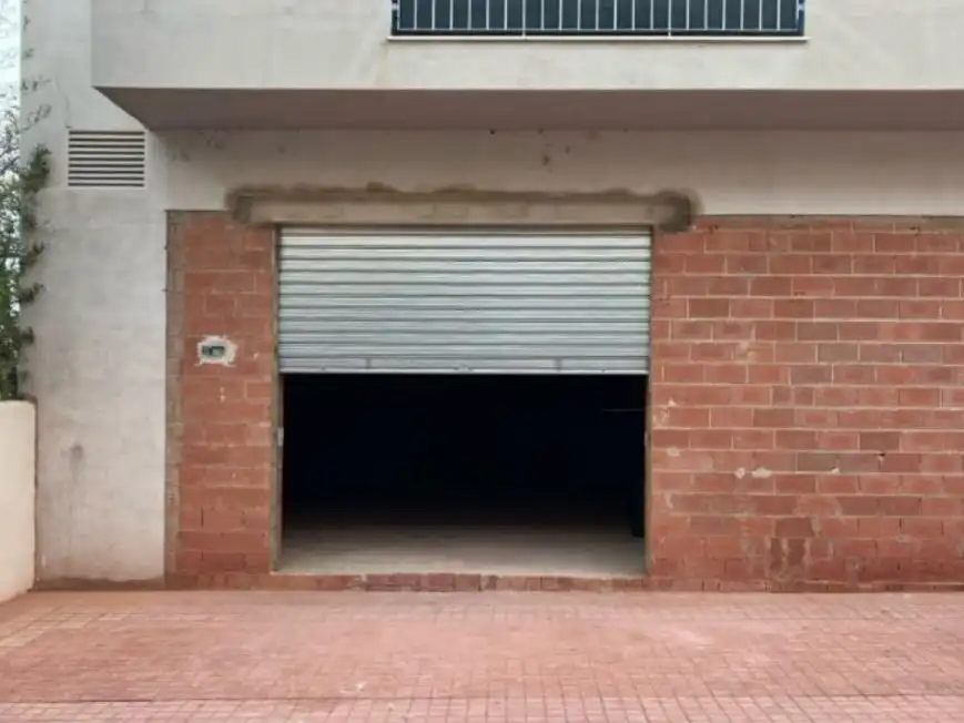 Business premises to rent in Calle Doctor Corachan 36, imagen 2