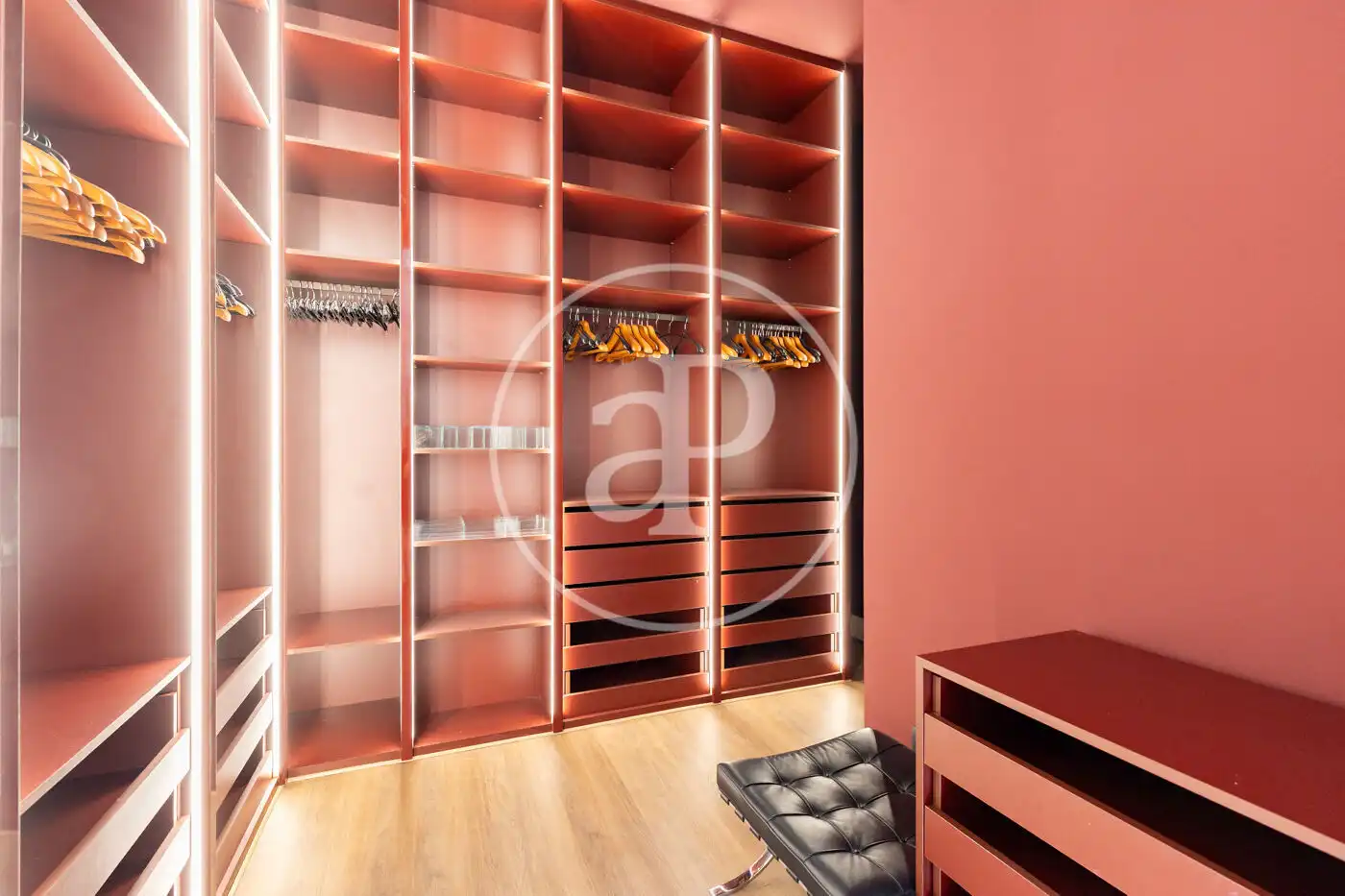 Schlafzimmer von Wohnung zur Miete in Barcelona mit Klimaanlage, Heizung und Möbliert