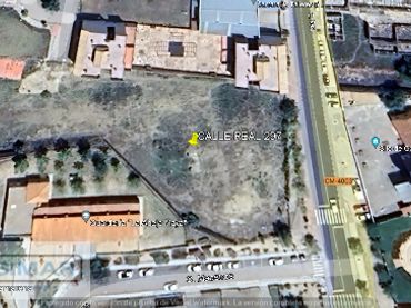 Terreno residencial en venta en Calle Real 86