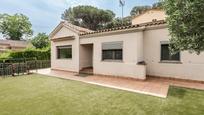Vista exterior de Casa o xalet en venda en Montornès del Vallès amb Aire condicionat, Calefacció i Terrassa