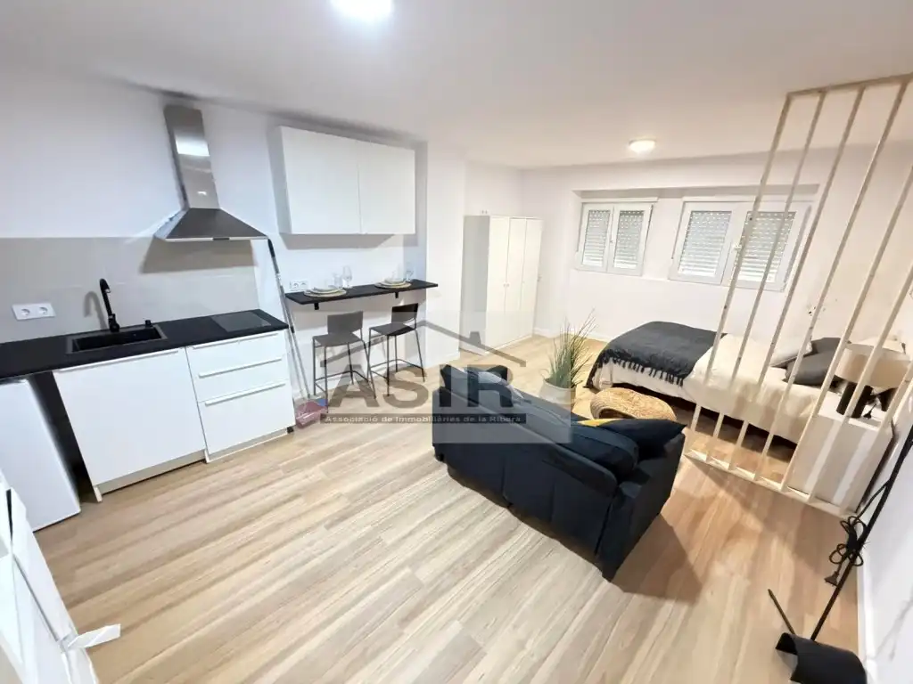 Bedroom of Buildings for sale in Alzira