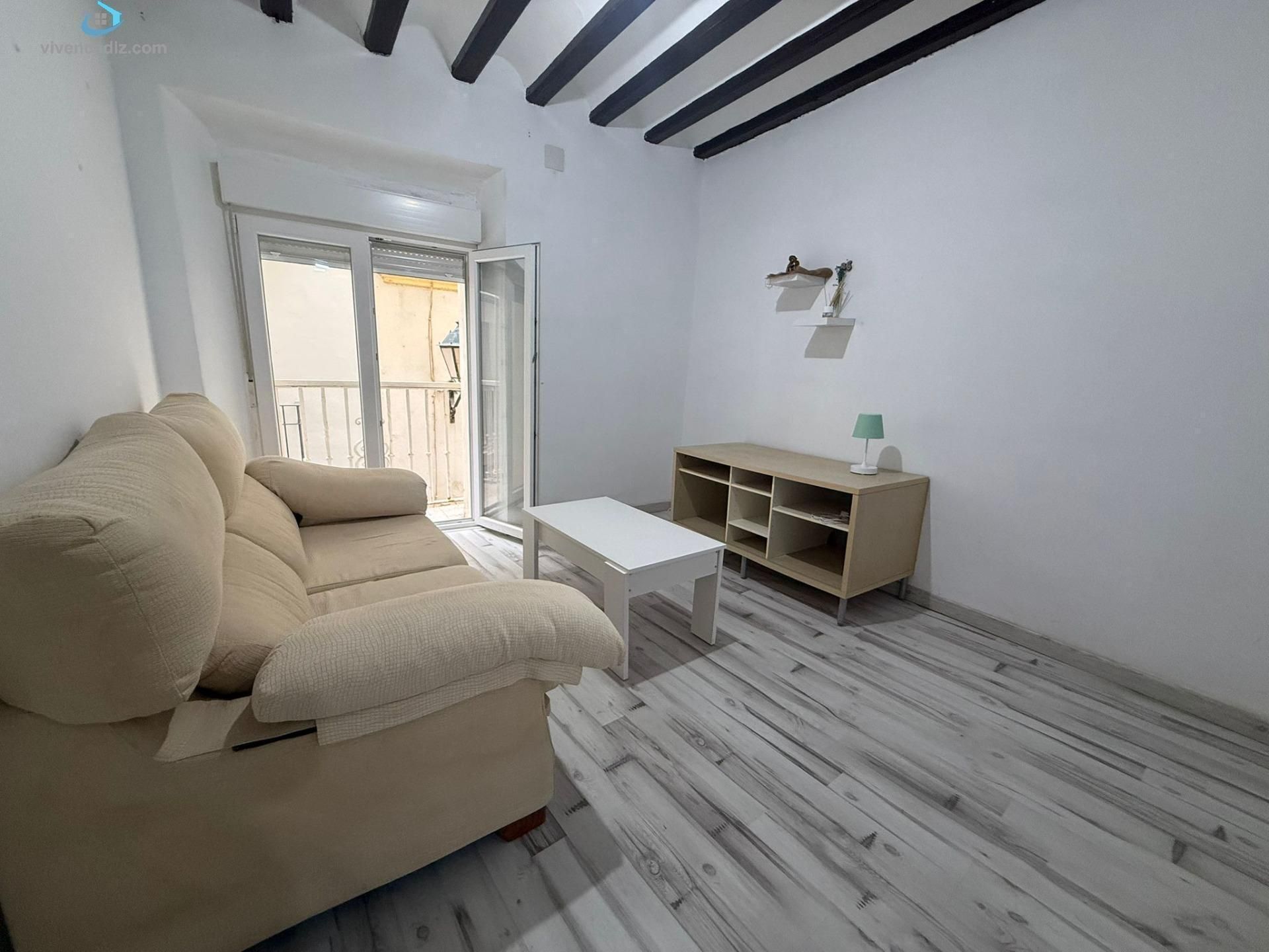 Bedroom of Flat for rent in  Cádiz Capital  with Balcony