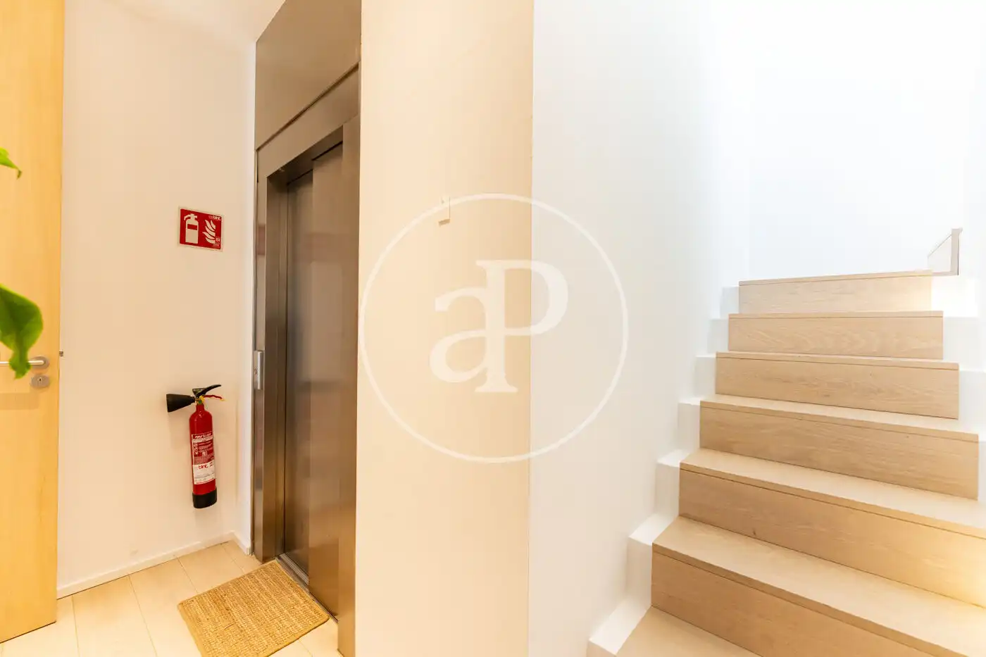 Attico con terrazza in affitto a Carrer del Marquès de la Sènia, imagen 23