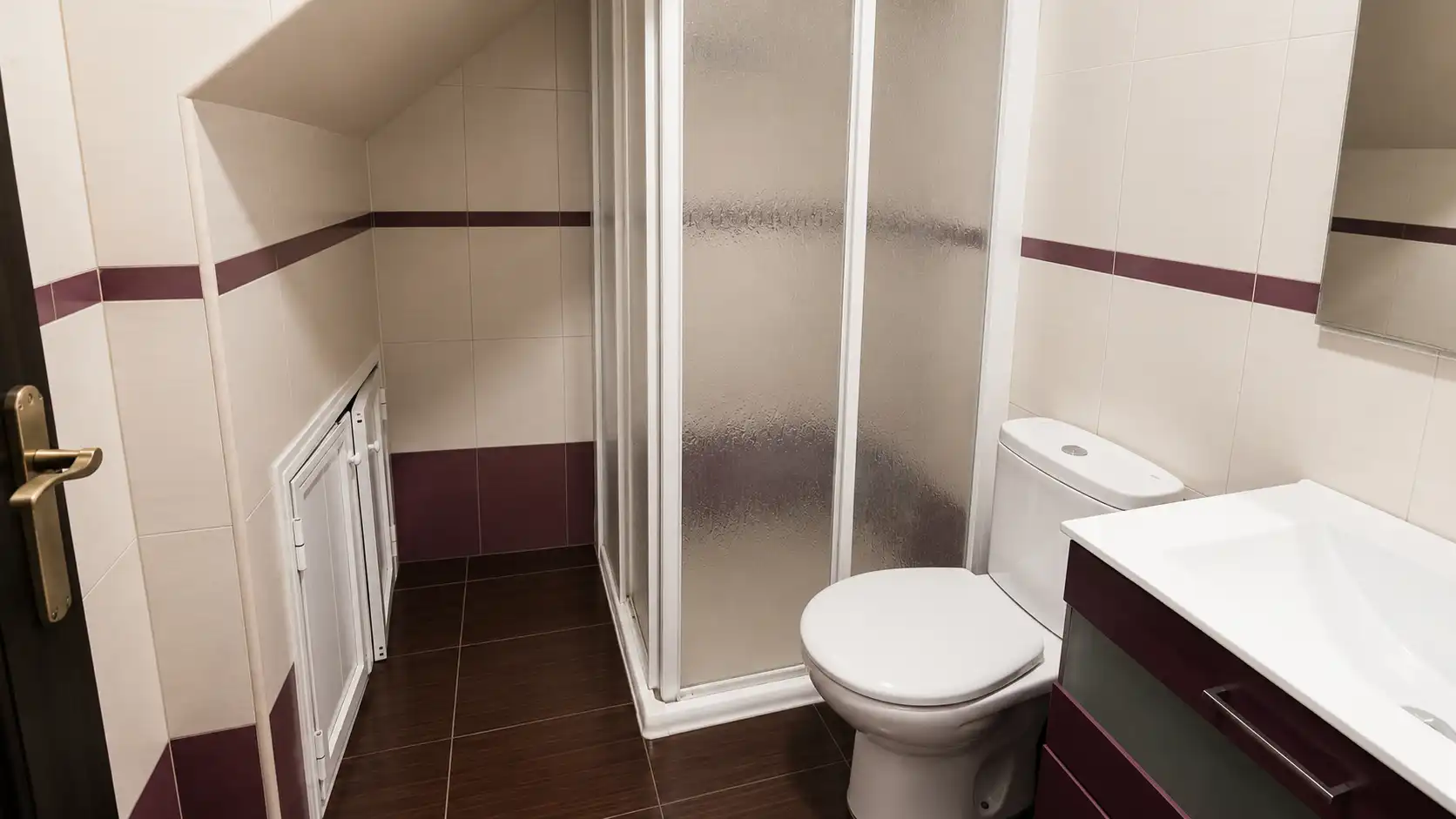 Baño de Casa adosada en venta en Lora del Río con Aire acondicionado, Terraza y Trastero