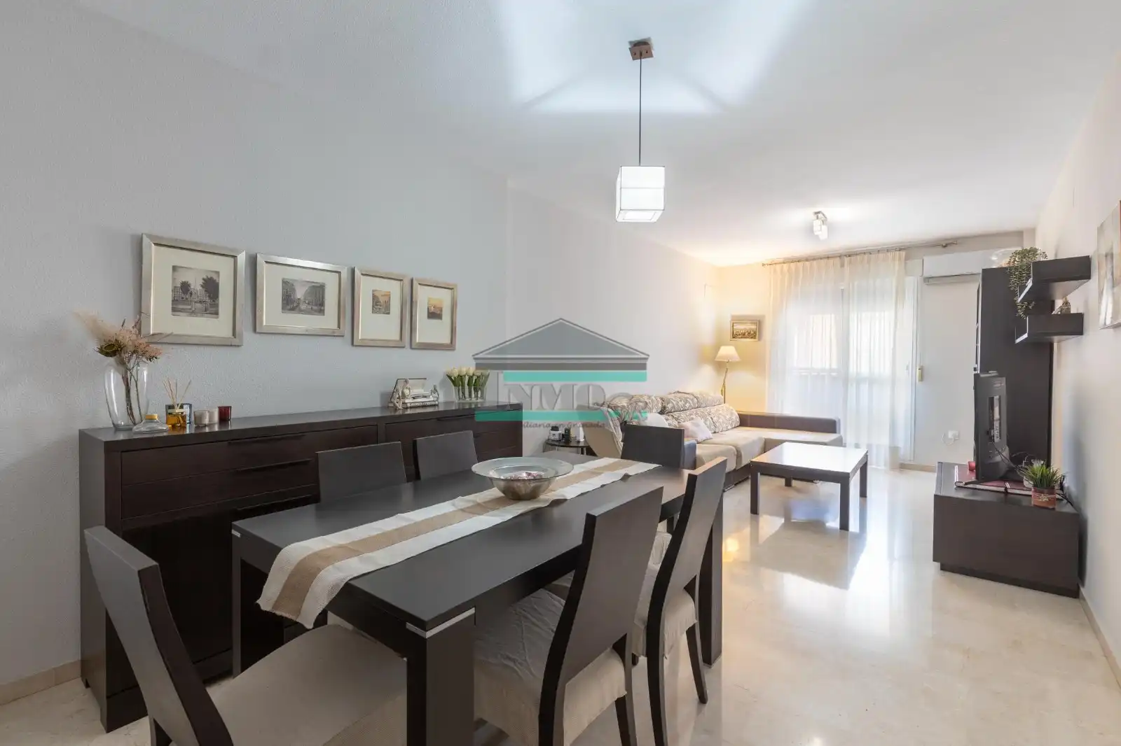 Living room of Flat for sale in Armilla  with Air Conditioner, Heating and Storage room