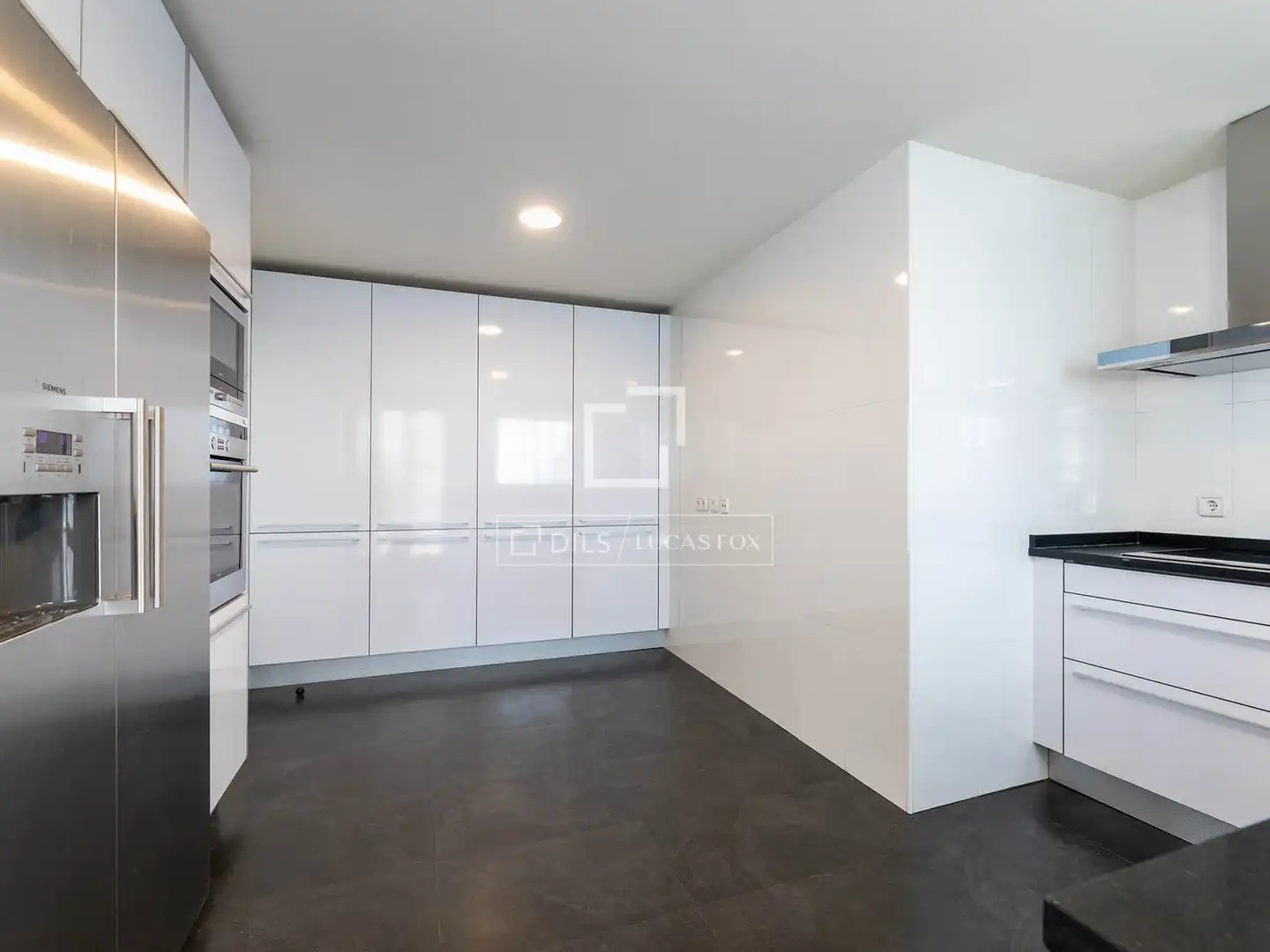 Kitchen of Attic for sale in Majadahonda  with Air Conditioner, Heating and Private garden