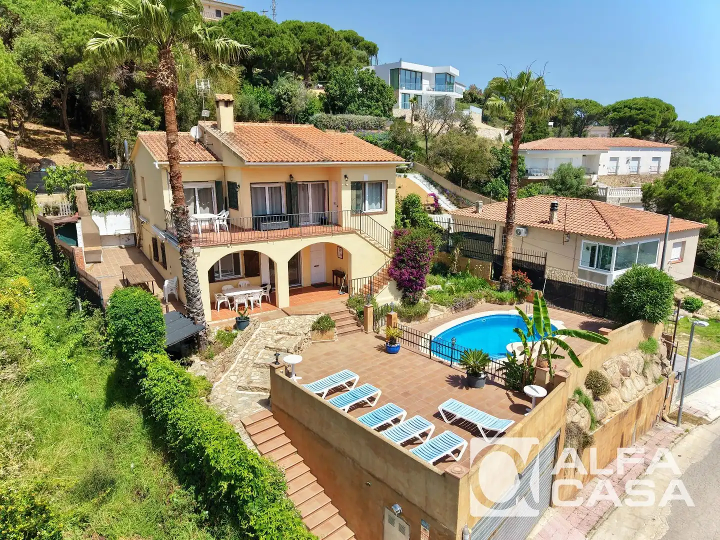 Exterior view of Houses for sale in Lloret de Mar  with Heating, Terrace and Storage room