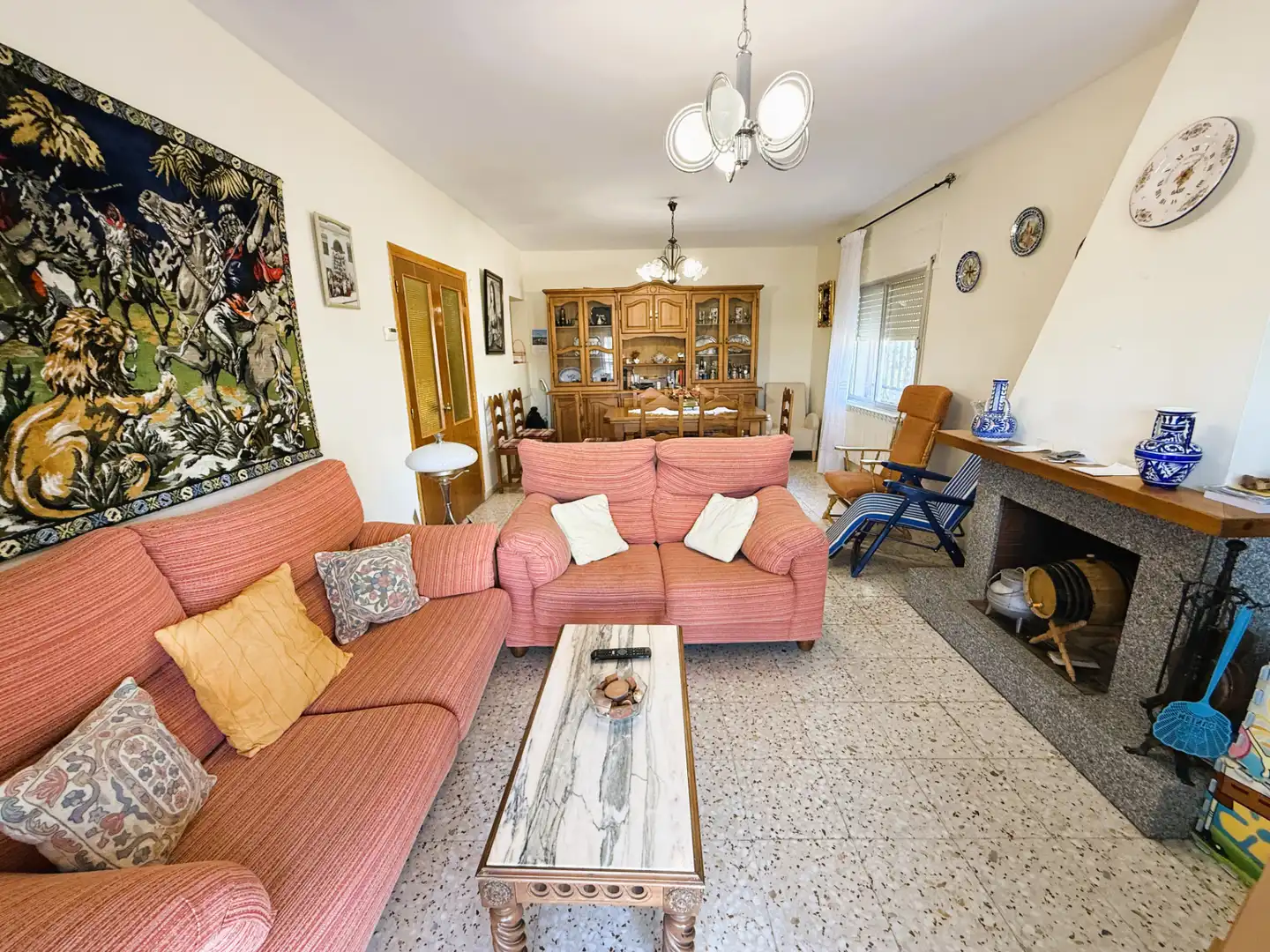 Sala d'estar de Casa o xalet en venda en Colmenar de Oreja amb Aire condicionat, Calefacció i Jardí privat