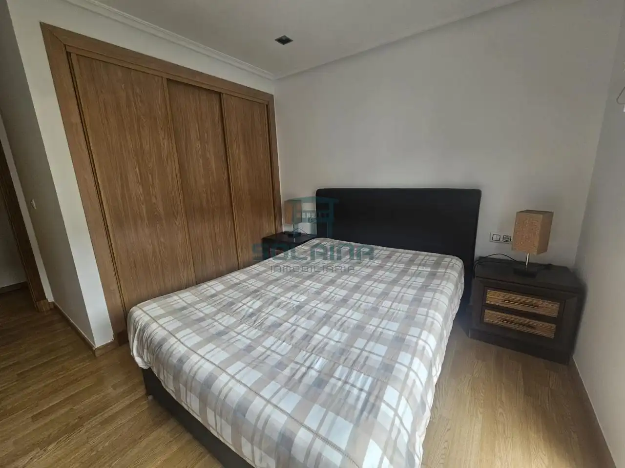 Schlafzimmer von Wohnungen zur Miete in Barbadás mit Heizung, Möbliert und Balkon