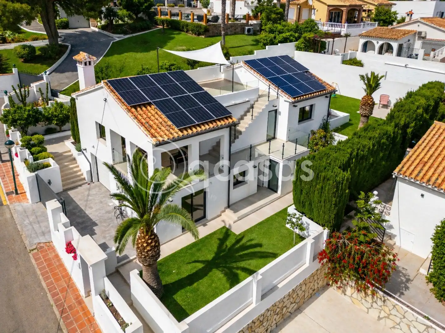 Vista exterior de Casa o chalet en venta en Benalmádena con Aire acondicionado, Calefacción y Jardín privado