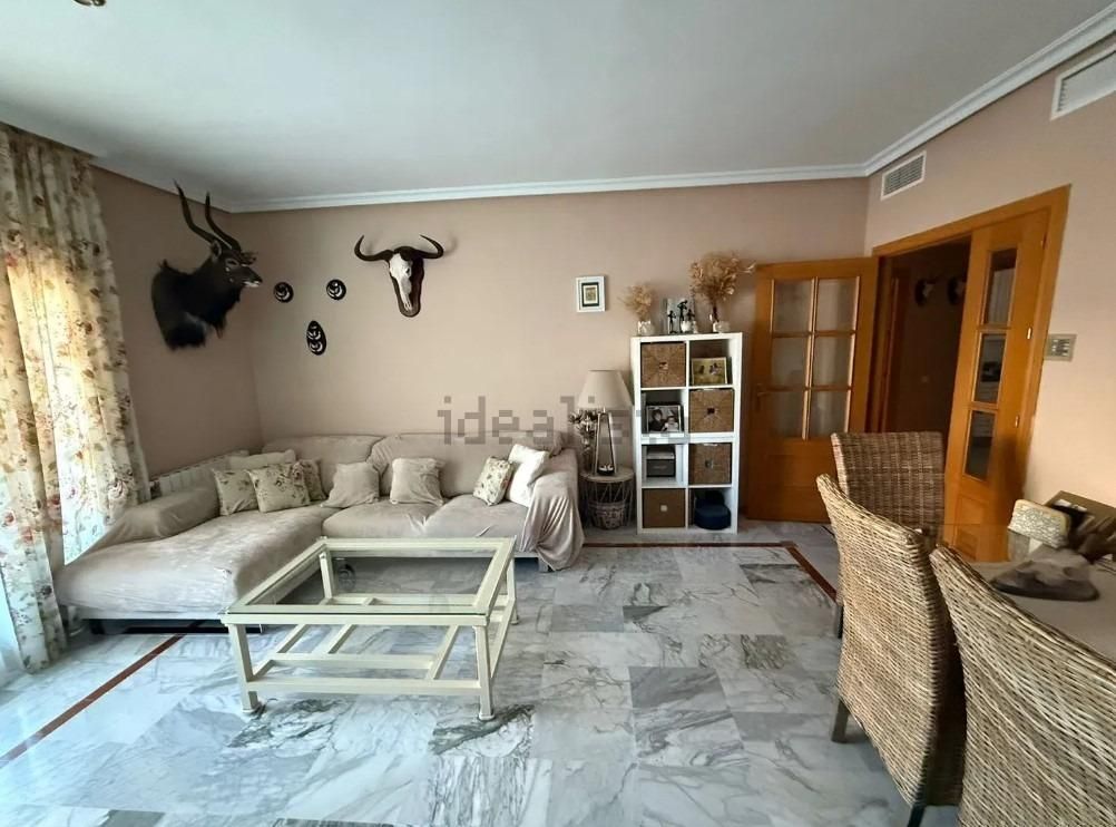 Sala d'estar de Pis en venda en Cáceres Capital amb Aire condicionat, Calefacció i Terrassa