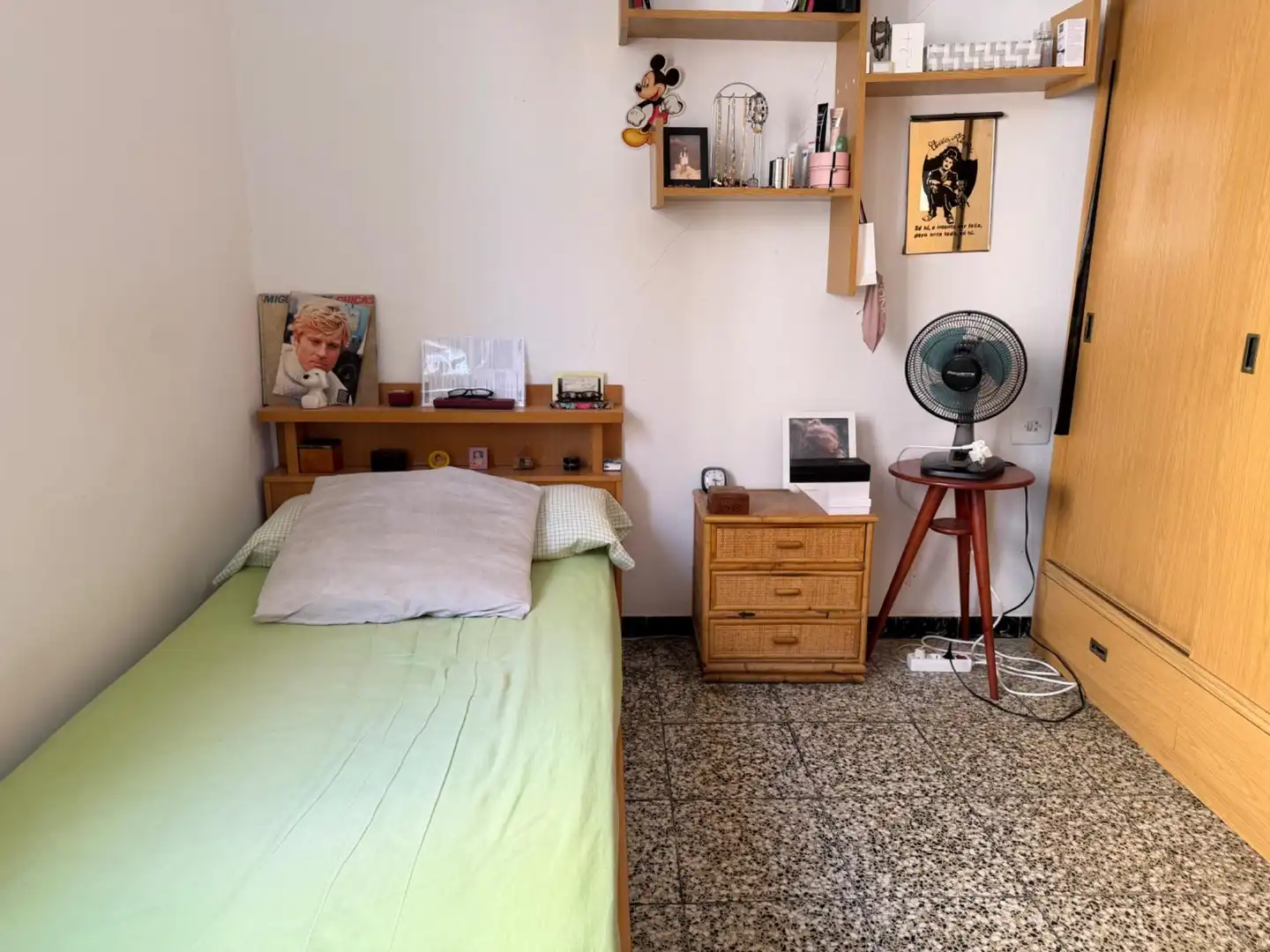 Dormitori de Planta baixa en venda en Mataró amb Aire condicionat, Terrassa i Balcó