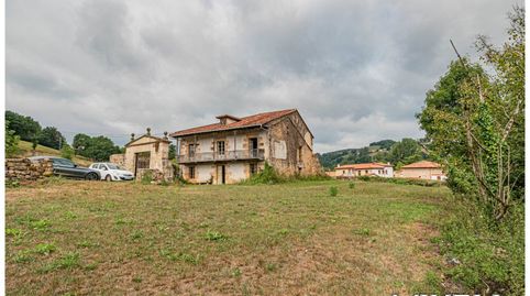 Photo 2 of Country homes for sale in Calle Llerana Magdalena, Saro, Cantabria