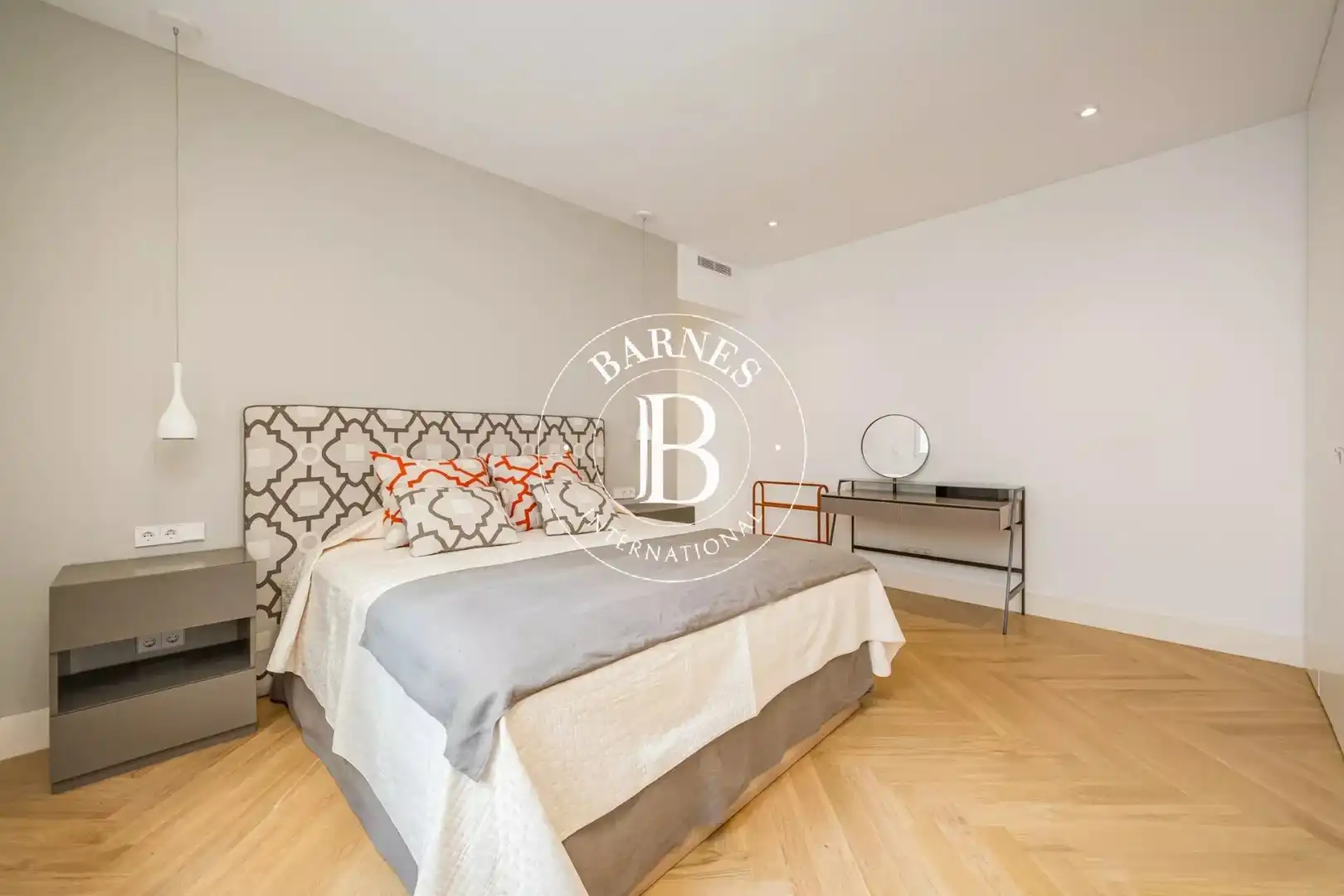 Schlafzimmer von Wohnung zum Verkauf in Madrid mit Klimaanlage, Heizung und Abstellraum
