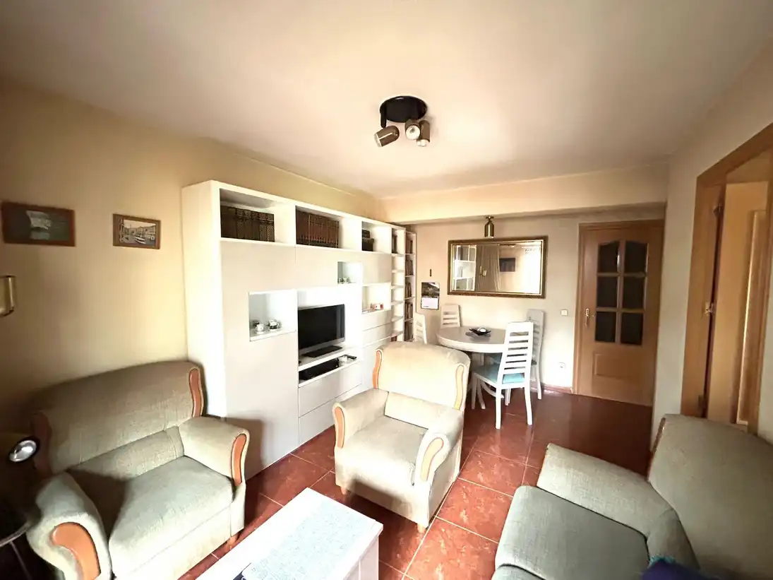 Wohnzimmer von Wohnung zum Verkauf in  Madrid Capital mit Klimaanlage und Möbliert