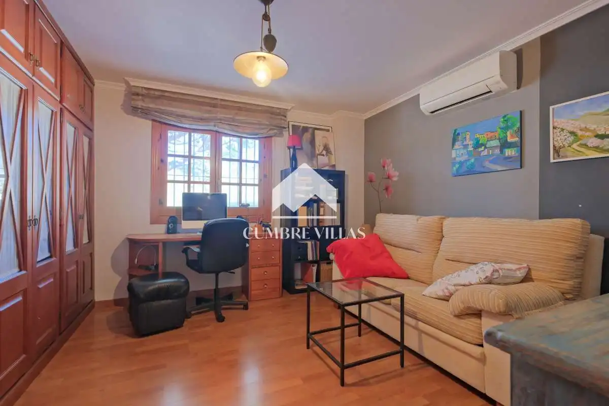 Casa rústica amb jardí en venda a Ítrabo, imagen 20