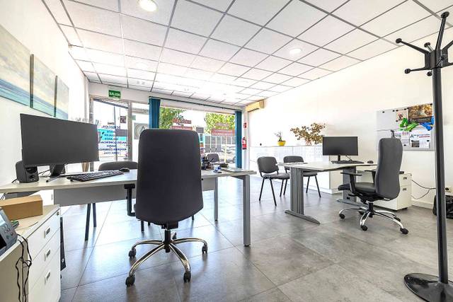 Oficina en Alquiler en ALEJANDRO VALCERDE, 136 en El Esparragal